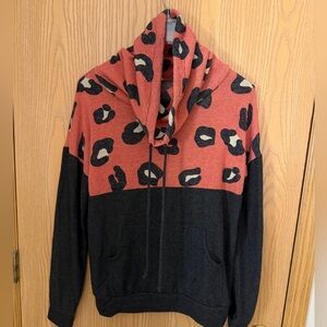 7TH RAY Animal Print Color block Cowl Neck Long Sleeve Sweater Women’s M